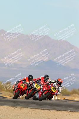 media/Feb-08-2025-CVMA (Sat) [[fcc6d2831a]]/Race 11-Amateur Supersport Open/